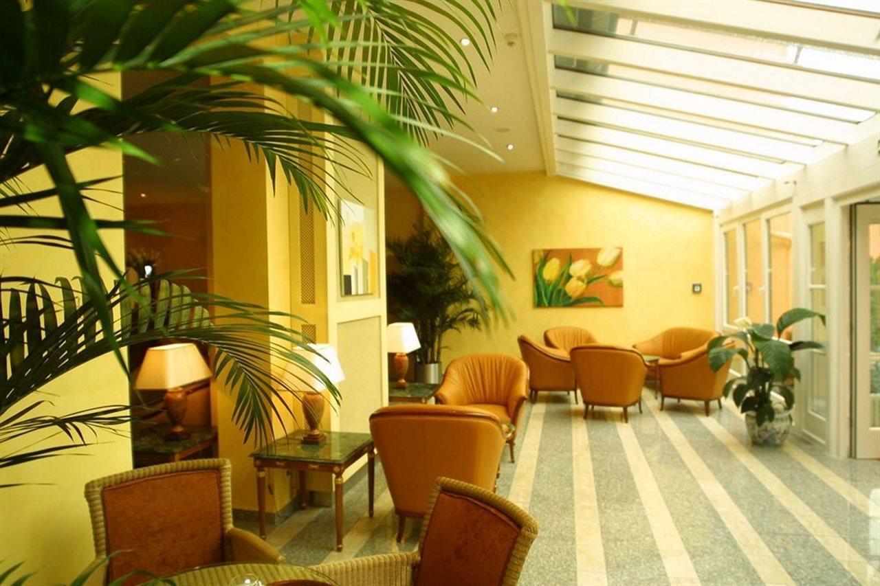 Отель Ramada By Wyndham Munchen Airport Обердинг Интерьер фото